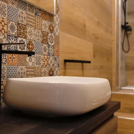 Maison Rose, Host Appartamento Napoli
