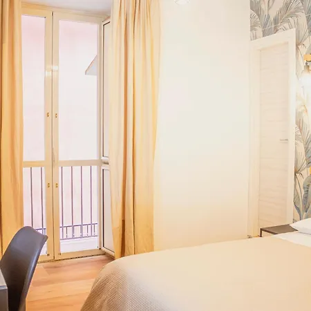 Appartamento Maison Rose, Host *